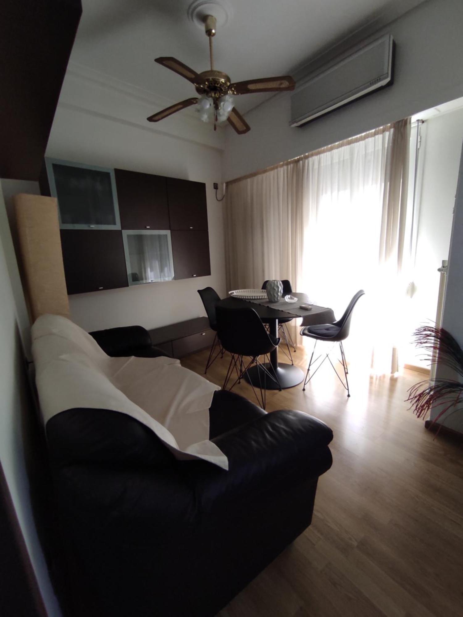 Cosy Apartment On Dragon Street Athens Luaran gambar
